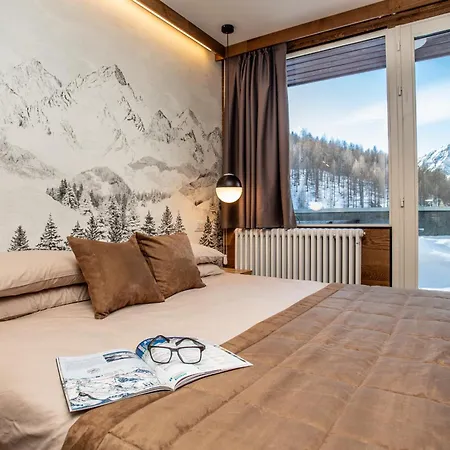 Whispering Pines Apartment