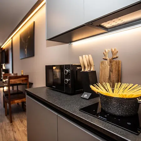 Apartment Whispering Pines